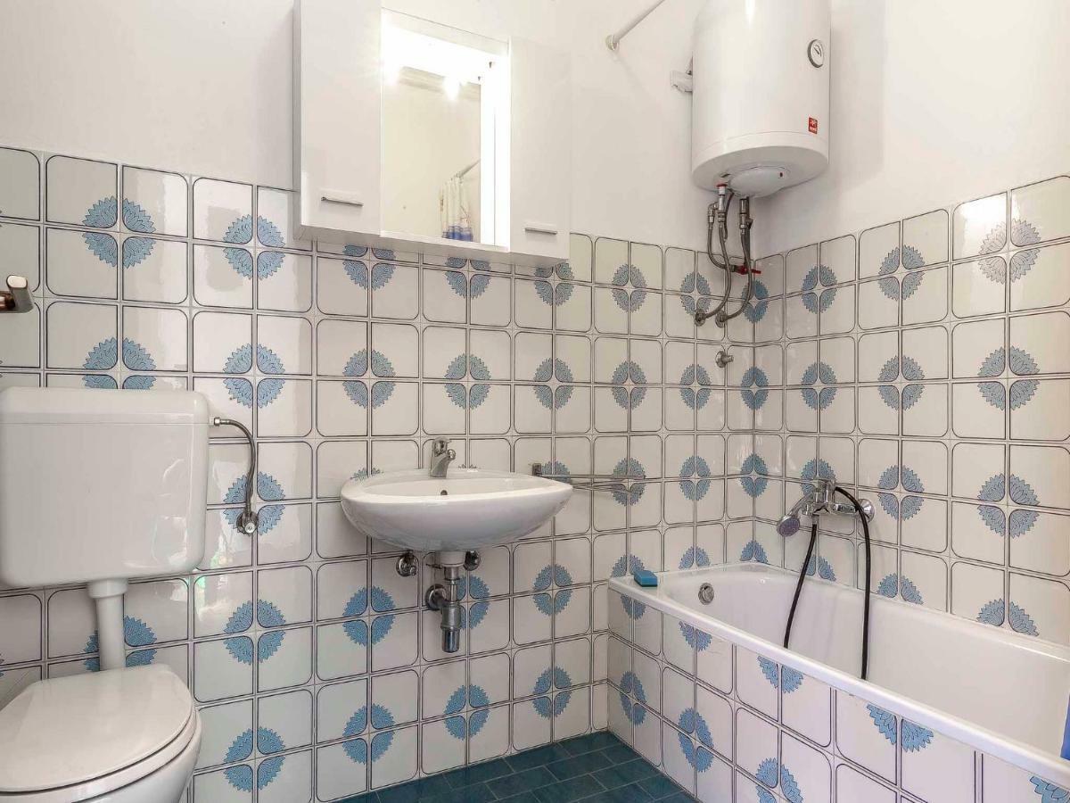 Mira Apartment Пореч Екстериор снимка